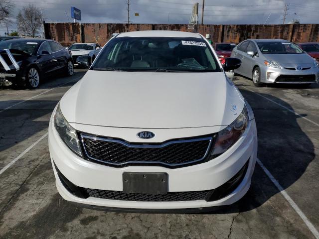 5XXGR4A60DG183371 - 2013 KIA OPTIMA SX WHITE photo 5