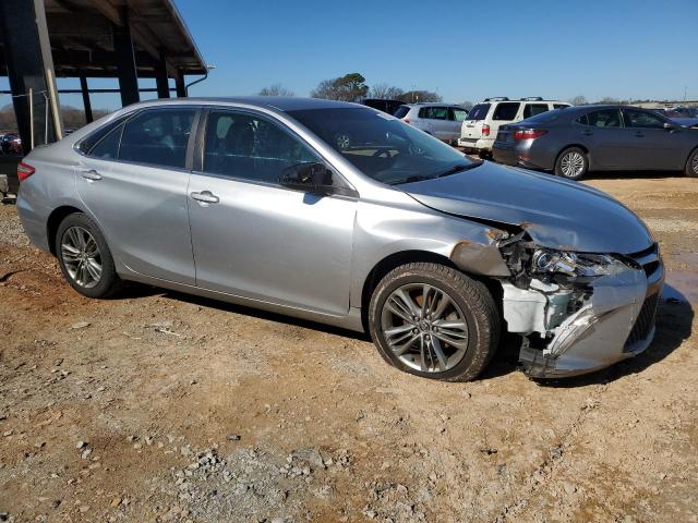 4T1BF1FK5FU021588 - 2015 TOYOTA CAMRY LE SILVER photo 4