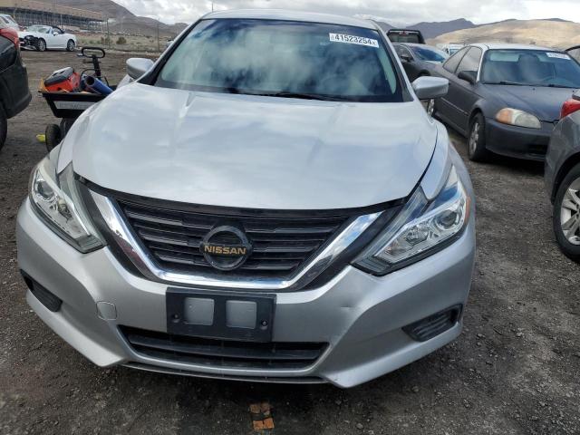 1N4AL3AP5HC240203 - 2017 NISSAN ALTIMA 2.5 SILVER photo 5