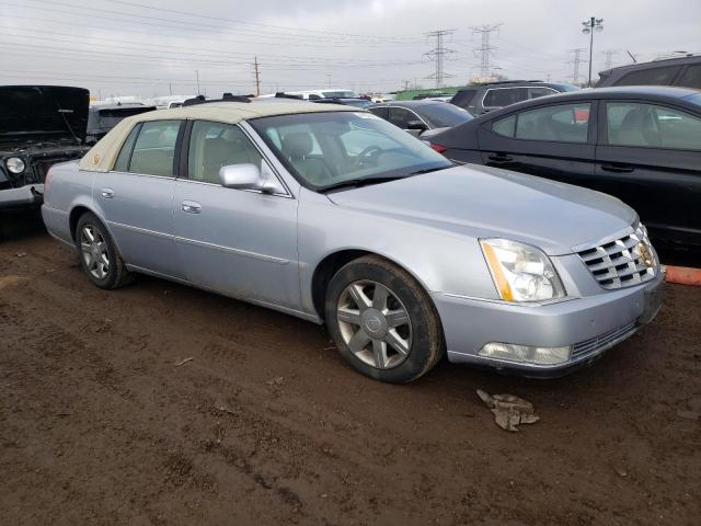 1G6KD57Y56U136506 - 2006 CADILLAC DTS BLUE photo 4