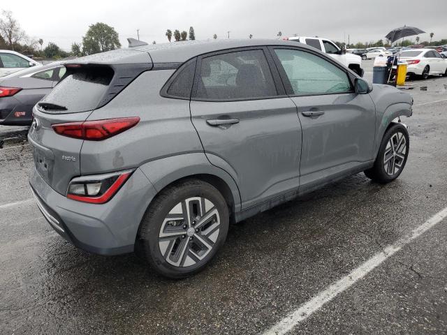 KM8K23AG8PU183713 - 2023 HYUNDAI KONA SE GRAY photo 3