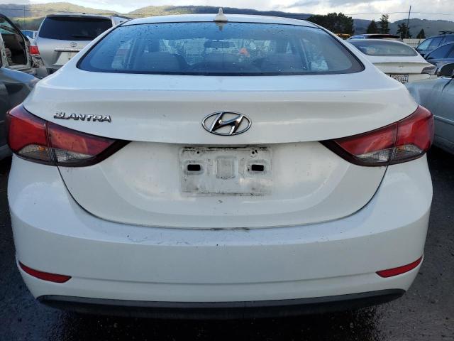 5NPDH4AE8GH700700 - 2016 HYUNDAI ELANTRA SE WHITE photo 6