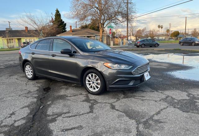 3FA6P0G7XJR167675 - 2018 FORD FUSION S CHARCOAL photo 1