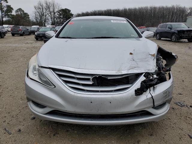 5NPEB4AC8CH472194 - 2012 HYUNDAI SONATA GLS GRAY photo 5