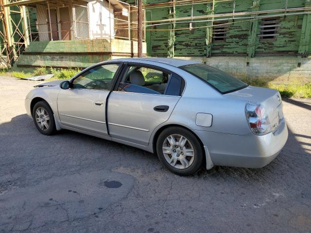 1N4AL11D25C364550 - 2005 NISSAN ALTIMA S SILVER photo 2