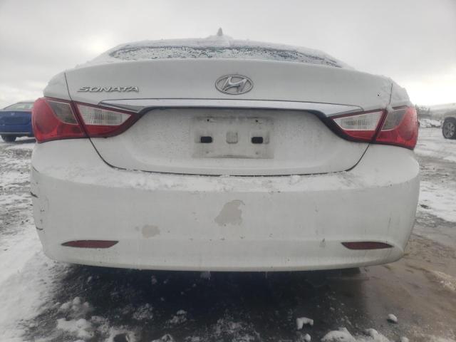 5NPEB4AC8BH217995 - 2011 HYUNDAI SONATA GLS WHITE photo 6