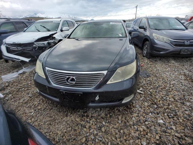 JTHGL46F475005237 - 2007 LEXUS LS 460L GRAY photo 5