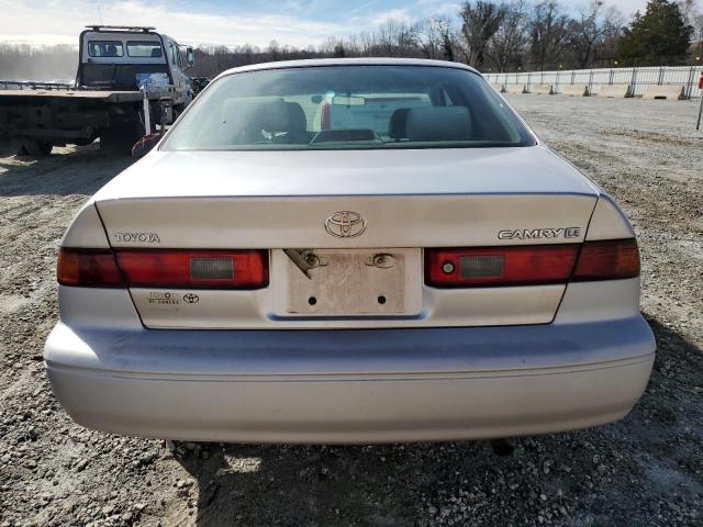 4T1BG22K1WU856726 - 1998 TOYOTA CAMRY CE TAN photo 6