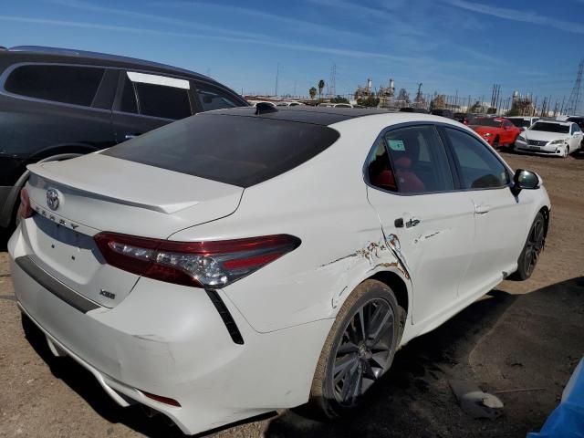 4T1B61HK7KU797826 - 2019 TOYOTA CAMRY XSE WHITE photo 3