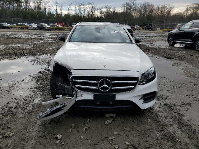 WDDZF4KB9JA385474 - 2018 MERCEDES-BENZ E 300 4MATIC WHITE photo 5