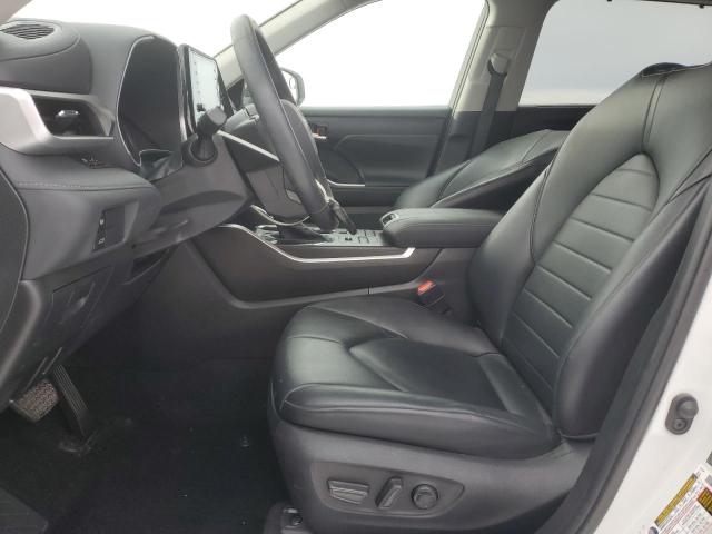 5TDHZRBH8MS549934 - 2021 TOYOTA HIGHLANDER XLE WHITE photo 7