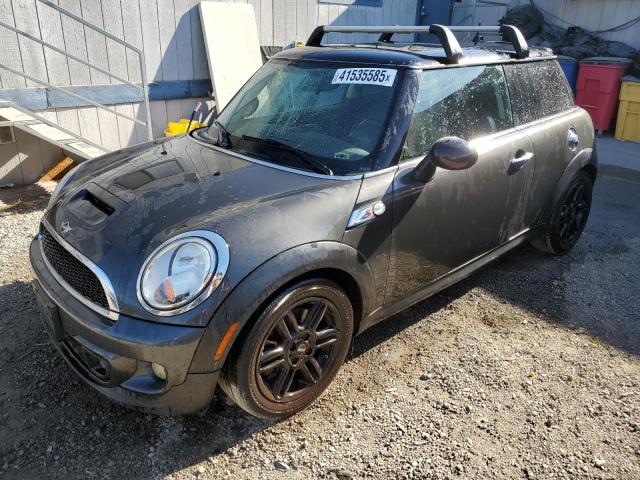 2013 MINI COOPER S, 