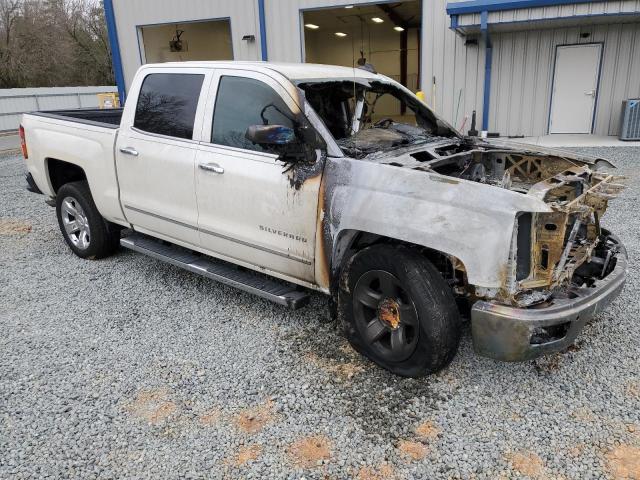 3GCPCSEJ1FG355055 - 2015 CHEVROLET SILVERADO C1500 LTZ WHITE photo 4