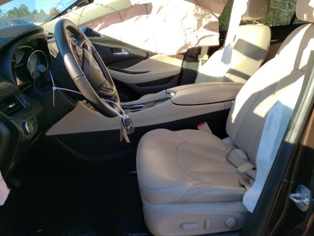 LRBFXCSA8LD083105 - 2020 BUICK ENVISION ESSENCE BROWN photo 7