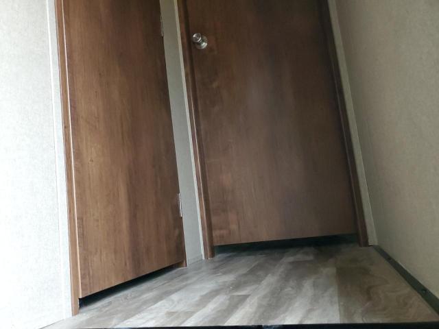 573FR3220J3408376 - 2018 OTHR TRAILER TAN photo 5