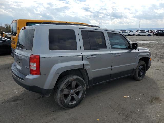 1C4NJRFB7FD280131 - 2015 JEEP PATRIOT LATITUDE SILVER photo 3