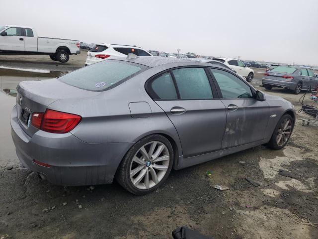 WBAFR7C51BC608639 - 2011 BMW 5 SERIES I ვერცხლისფერი ფოტო 3