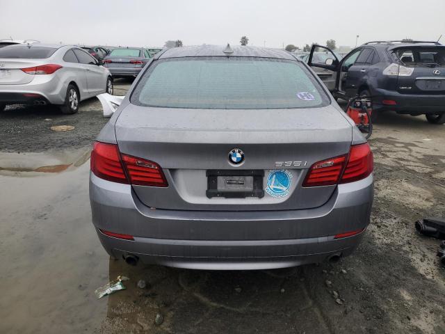 WBAFR7C51BC608639 - 2011 BMW 5 SERIES I ვერცხლისფერი ფოტო 6