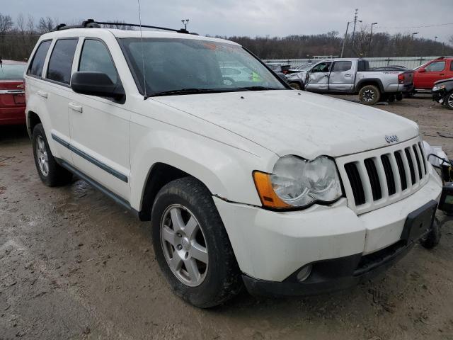 1J8GR48K59C533662 - 2009 JEEP GRAND CHER LAREDO თეთრი ფოტო 4