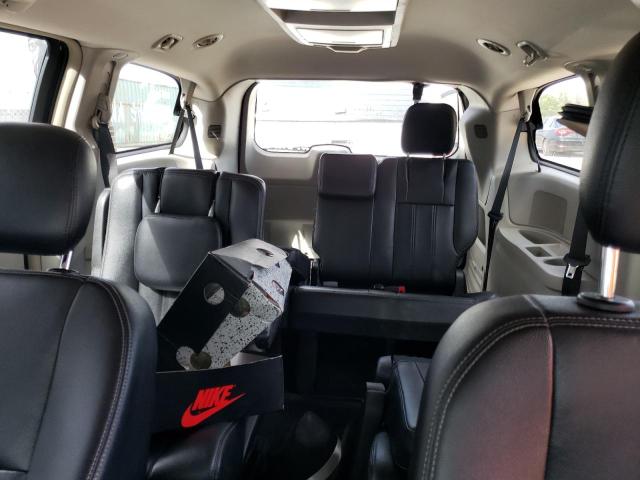 2C4RC1BG7GR231766 - 2016 CHRYSLER TOWN & COU TOURING შავი ფოტო 10