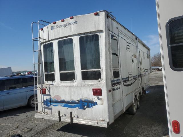 4UBBS0P2921D31762 - 2002 SUNN 5TH WHEEL WHITE photo 4