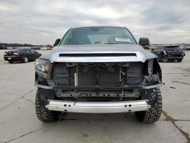 5TFDY5F14LX881207 - 2020 TOYOTA TUNDRA CRE GRAY photo 5