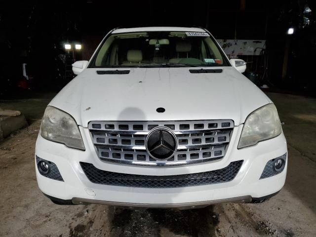 4JGBB8GB3AA619899 - 2010 MERCEDES-BENZ ML 350 4MATIC WHITE photo 5