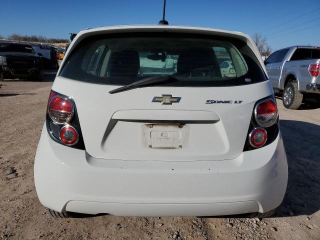 1G1JC6SH9G4155563 - 2016 CHEVROLET SONIC LT WHITE photo 6