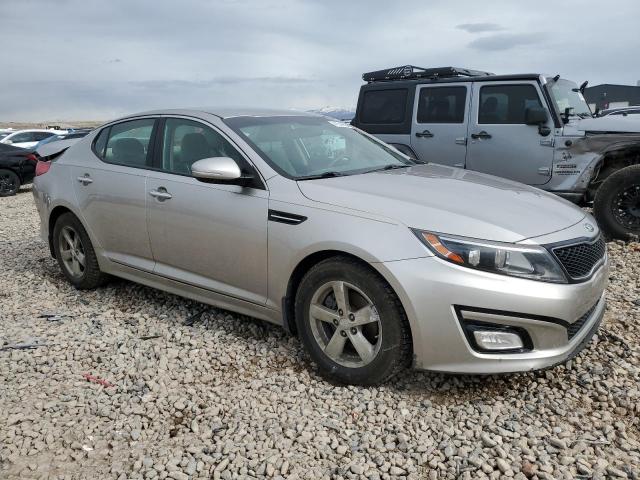 KNAGM4A76F5543884 - 2015 KIA OPTIMA LX SILVER photo 4