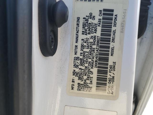 1NXBU4EE1AZ199607 - 2010 TOYOTA COROLLA BASE WHITE photo 12