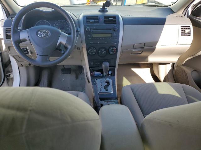 1NXBU4EE1AZ199607 - 2010 TOYOTA COROLLA BASE WHITE photo 8