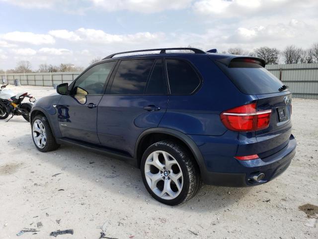 5UXZW0C55CL664745 - 2012 BMW X5 XDRIVE35D BLUE photo 2