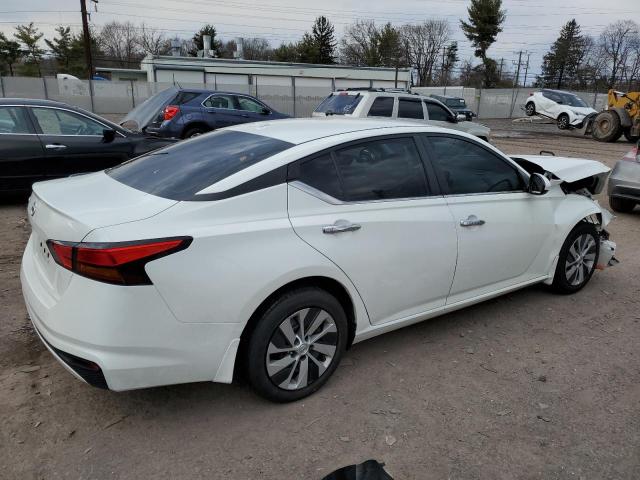 1N4BL4BV3KC253773 - 2019 NISSAN ALTIMA S WHITE photo 3