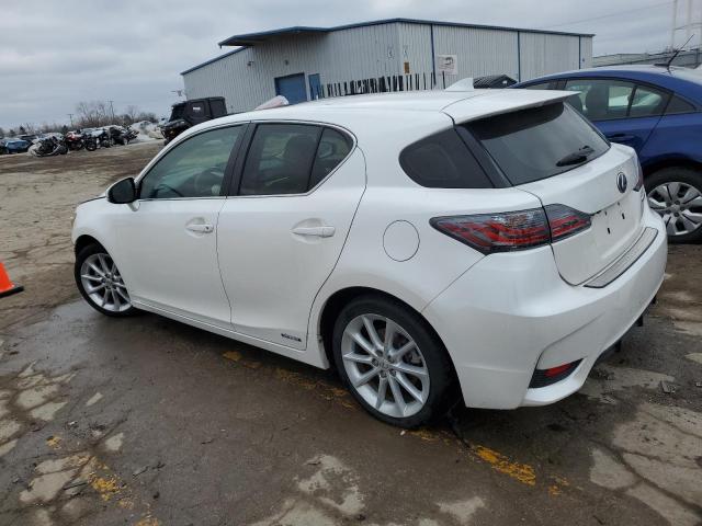 JTHKD5BH7H2284884 - 2017 LEXUS CT 200 WHITE photo 2