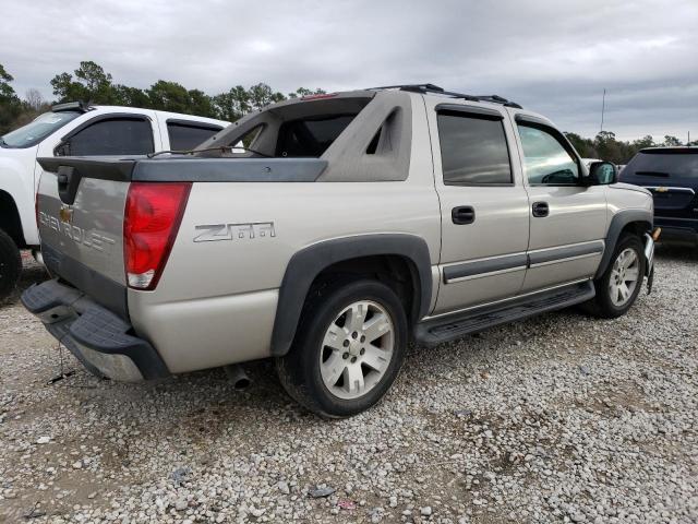 3GNEC12TX4G141094 - 2004 CHEVROLET AVALANCHE C1500 BEIGE photo 3