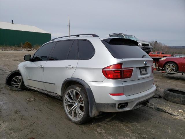 5UXZV8C57BL419140 - 2011 BMW X5 XDRIVE50I SILVER photo 2