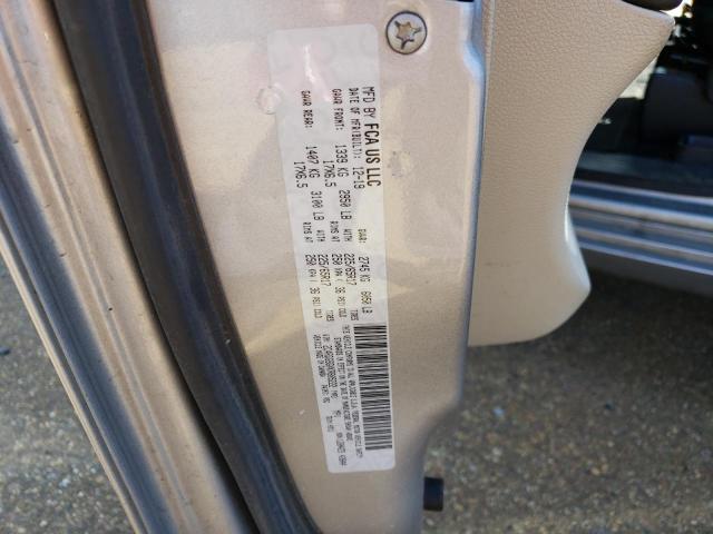 2C4RDGBGXKR805222 - 2019 DODGE GRAND CARA SE SILVER photo 13