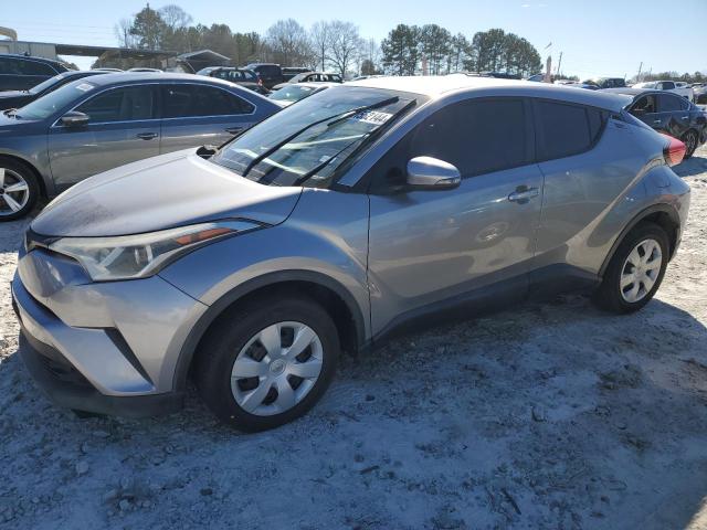 NMTKHMBX0JR005554 - 2018 TOYOTA C-HR XLE SILVER photo 1