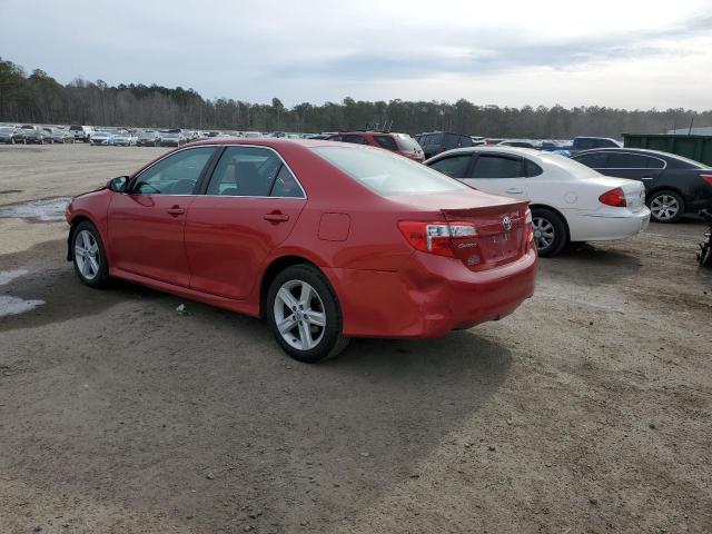 4T1BF1FK0DU644176 - 2013 TOYOTA CAMRY L RED photo 2