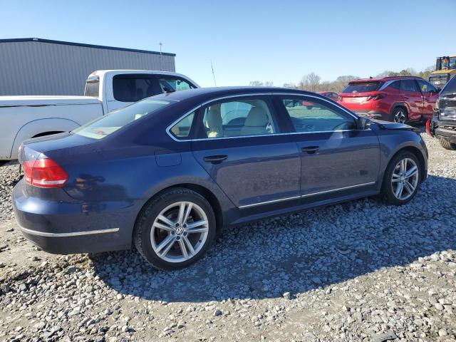 1VWBN7A35EC102070 - 2014 VOLKSWAGEN PASSAT SE BLUE photo 3