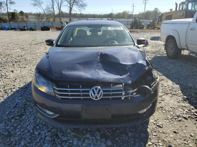 1VWBN7A35EC102070 - 2014 VOLKSWAGEN PASSAT SE BLUE photo 5