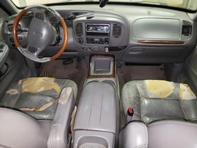 5LMPU28L3WLJ28990 - 1998 LINCOLN NAVIGATOR 黑色 照片 8
