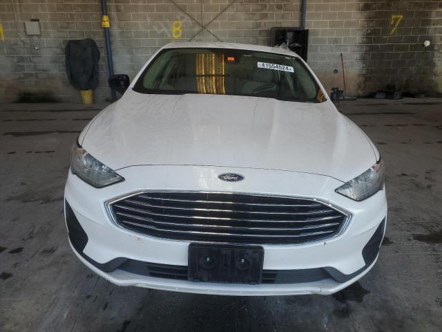 3FA6P0LU5KR243655 - 2019 FORD FUSION SE WHITE photo 5