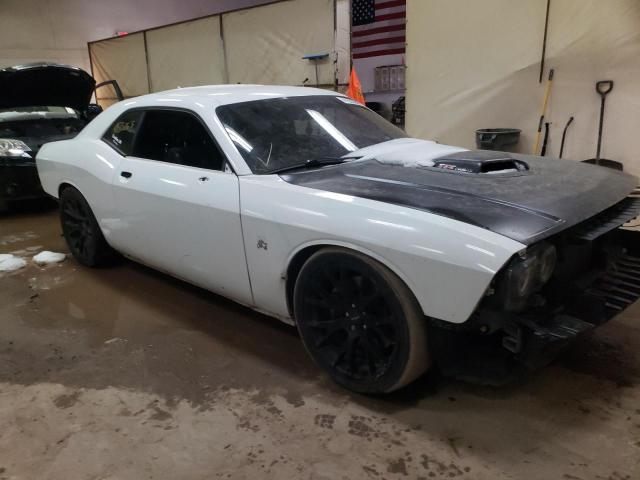 2C3CDZFJ8GH325978 - 2016 DODGE CHALLENGER R/T SCAT PACK WHITE photo 4