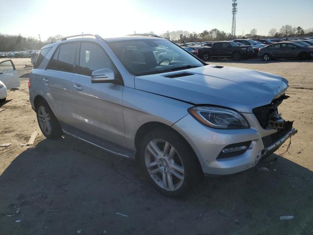 4JGDA5HB5EA393153 - 2014 MERCEDES-BENZ ML 350 4MATIC SILVER photo 4