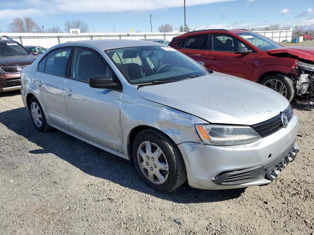 3VW2K7AJ2EM230224 - 2014 VOLKSWAGEN JETTA BASE 银色 照片 4