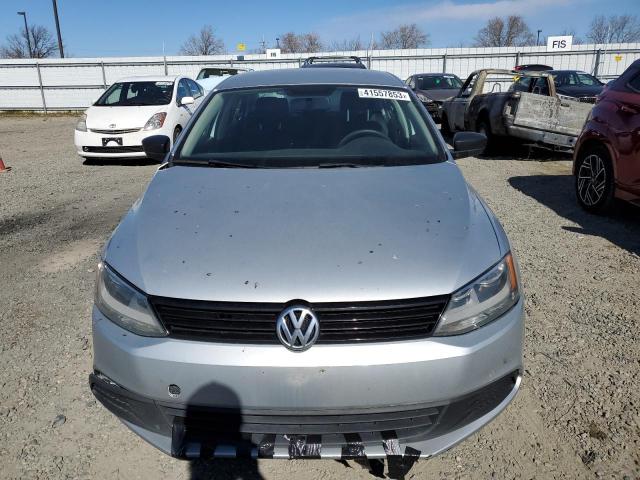 3VW2K7AJ2EM230224 - 2014 VOLKSWAGEN JETTA BASE 银色 照片 5