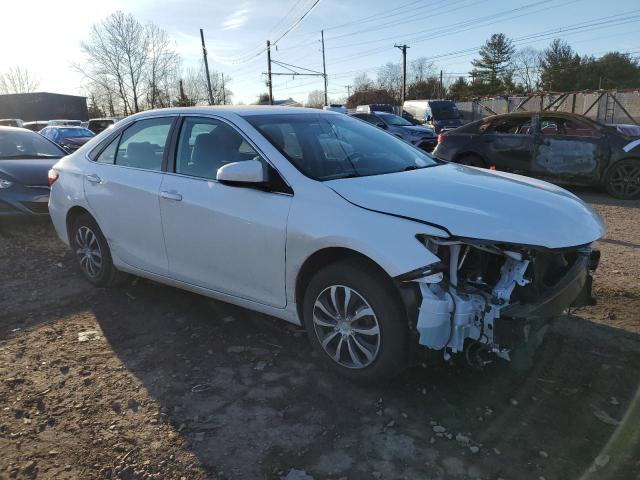 4T1BF1FK2GU264311 - 2016 TOYOTA CAMRY LE WHITE photo 4