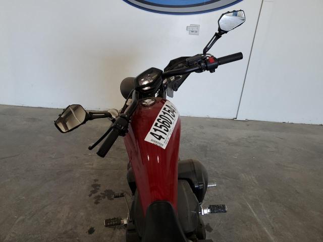 JH2SC61N7FK300152 - 2015 HONDA VT1300 CX RED photo 5