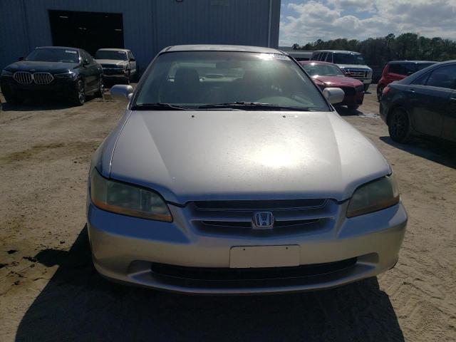 1HGCG5641WA053147 - 1998 HONDA ACCORD LX SILVER photo 5